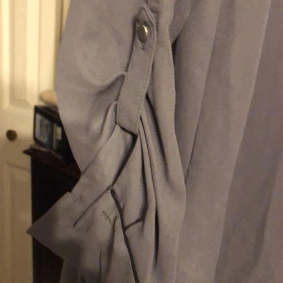 Blouse long sleeve w/snap up 3/4 - Picture 3 of 6